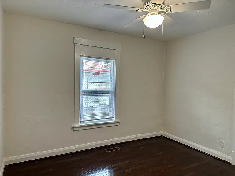 7282 Lyndover Pl — Photo 6