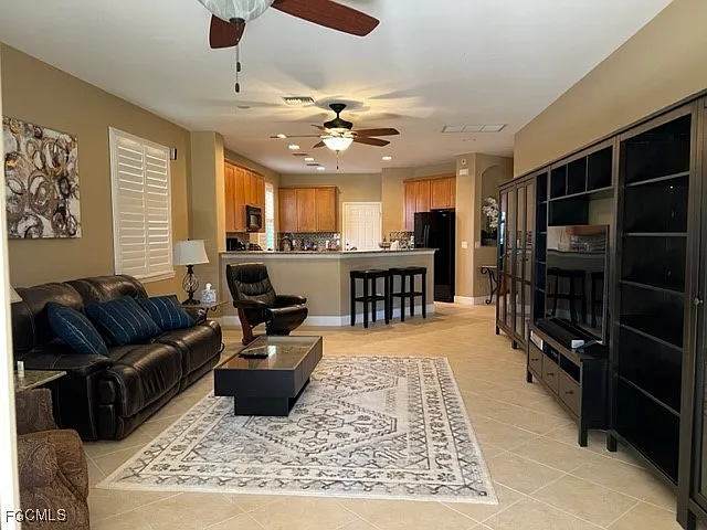10602 Camarelle Cir — Photo 5