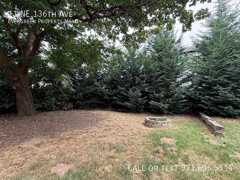 11 NE 136th Ave — Photo 37