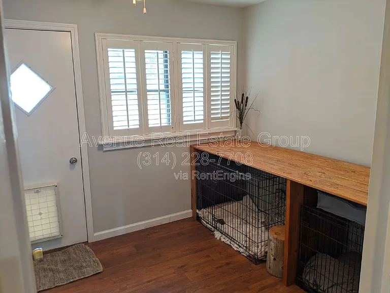 4933 Loughborough Ave — Photo 7