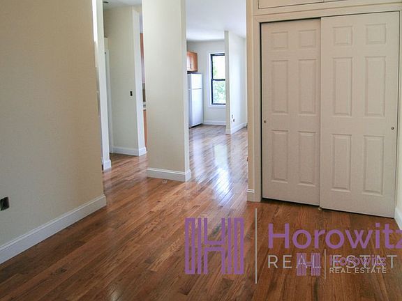 5th image of 2525 Steinway St APT 3R