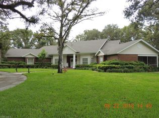 644 Turtle Ln, Labelle, FL 33935