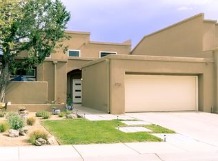 9728 Colonial Cir NE, Albuquerque, NM 87111