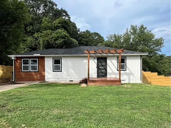 1705 Mary George Ave NW, Atlanta, GA 30318