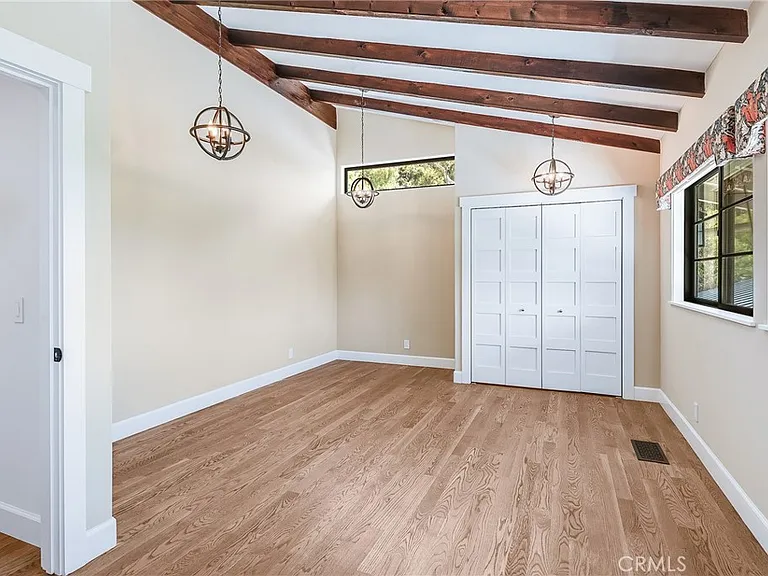 57 Narcissa Dr — Photo 30