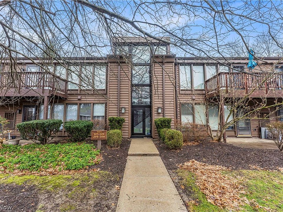 1st image of 985 Canyon View Rd APT 108D