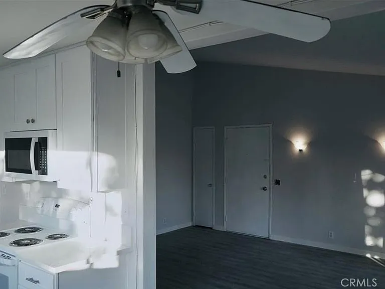 23232 Orange Ave #2 — Photo 13