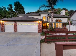 8964 Morning Glow Way, Sun Valley, CA 91352