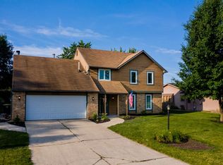 6710 Shadowbrook Cv, Fort Wayne, IN 46835
