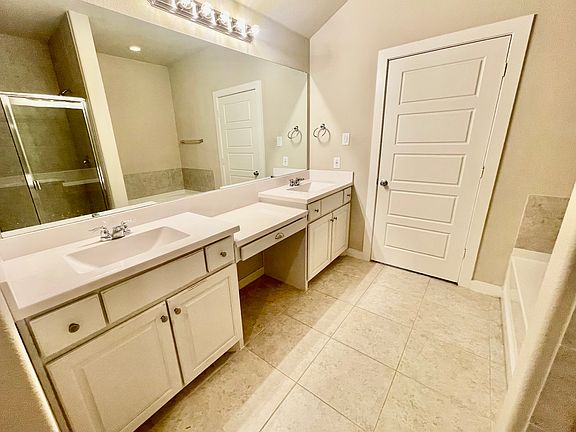 4th image of 1724 Heron Way