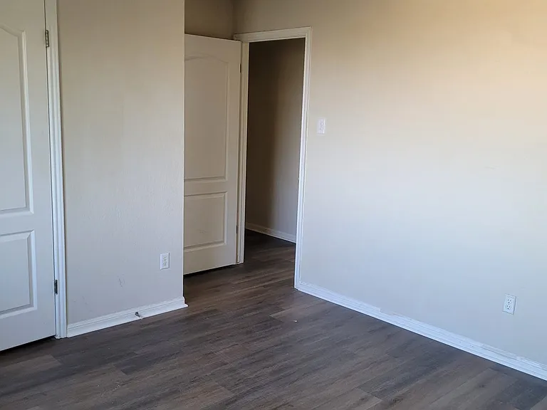3733 Eagles Nest St — Photo 23