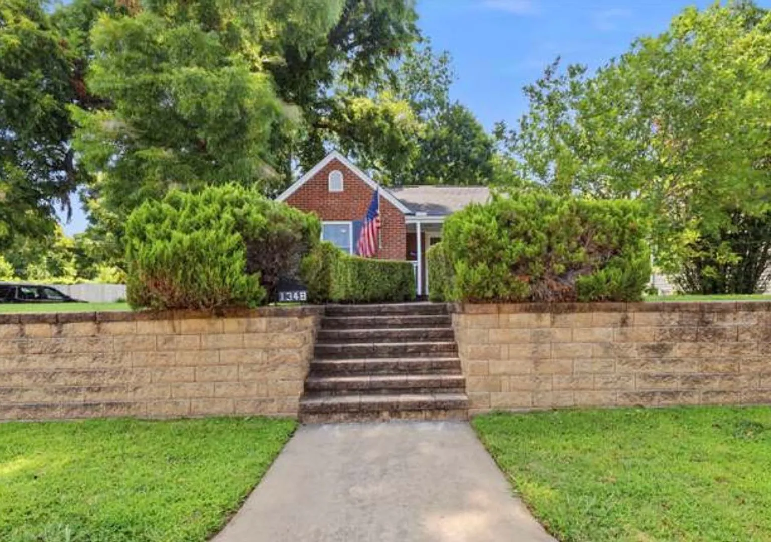 This home features 2 bedrooms, 1.5 baths and sits on a spacious corner lot in a prime Tulsa location — Photo 2