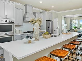 113 Grand Overlook Dr, Gettysburg, PA 17325