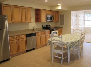 49 East St APT 203, Annandale, NJ 08801
