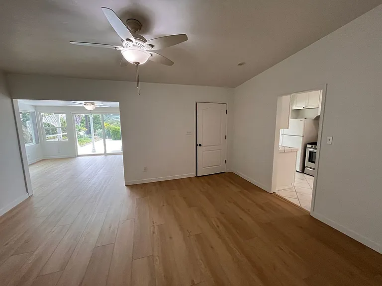 1560 Galveston St — Photo 34