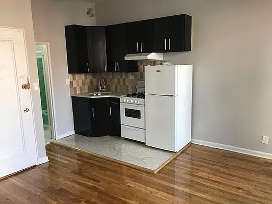 Rented by Friedman Roth Realty | media 39