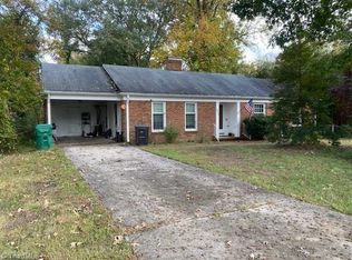 3610 Fairlane St, High Point, NC 27265