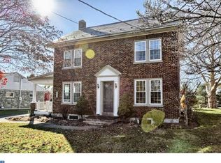 110 Schoeneck Rd, Ephrata, PA 17522