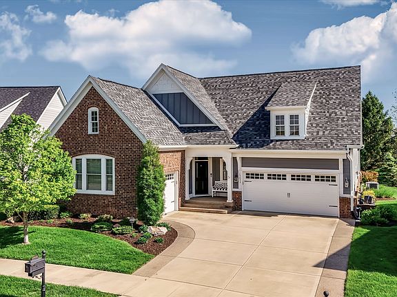 2nd image of 15633 Bethpage Trl