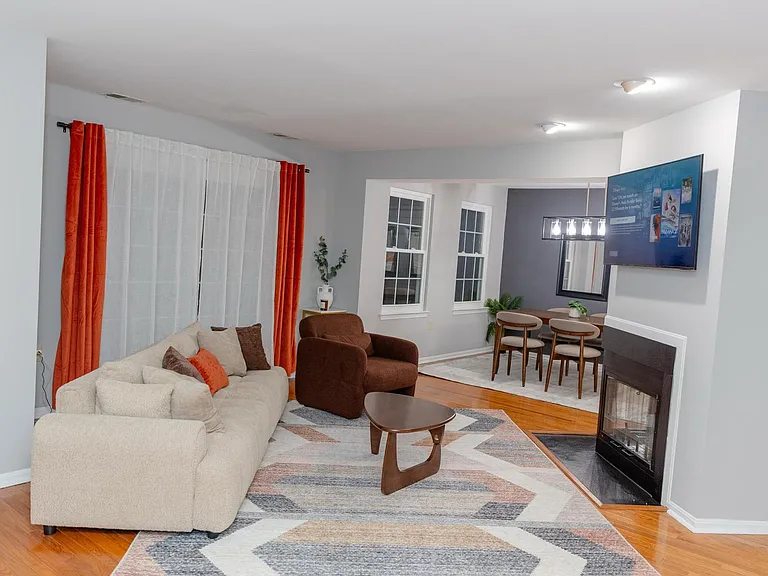 2623 N Everly Dr — Photo 4