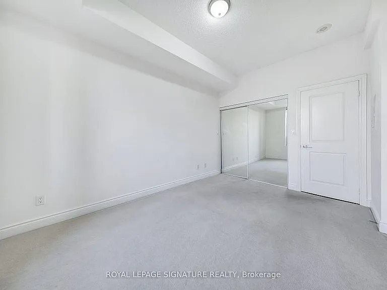 25 Earlington Ave — Photo 22