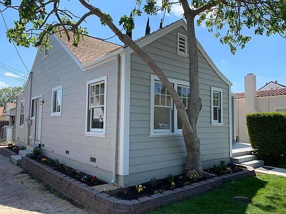 2nd image of 920 7th St