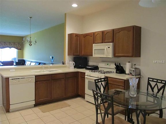 4th image of 1113 Bensbrooke Dr