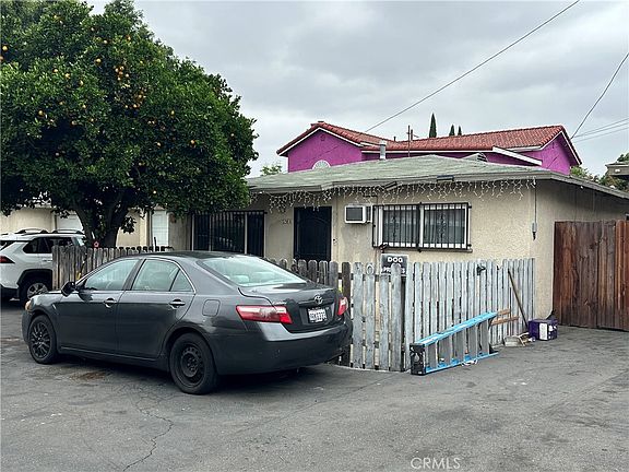 5th image of 2563 Sastre Ave