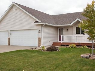 4188 Trumpeter Dr SE, Rochester, MN 55904