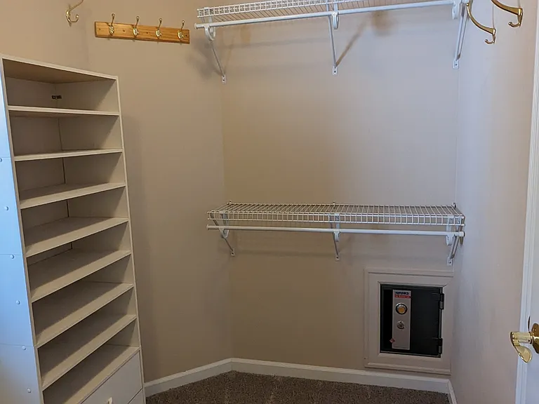 2431 Tyndell Cir SW #2431 — Photo 14