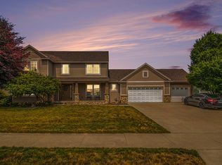 2199 Vansingel Lake Dr SW, Byron Center, MI 49315