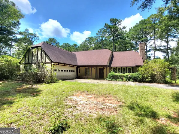 945 O St, Hamilton, GA 31811