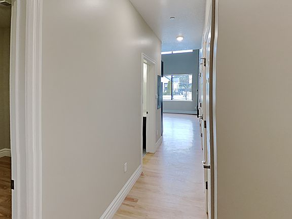 5th image of 235 W Saginaw St Unit D