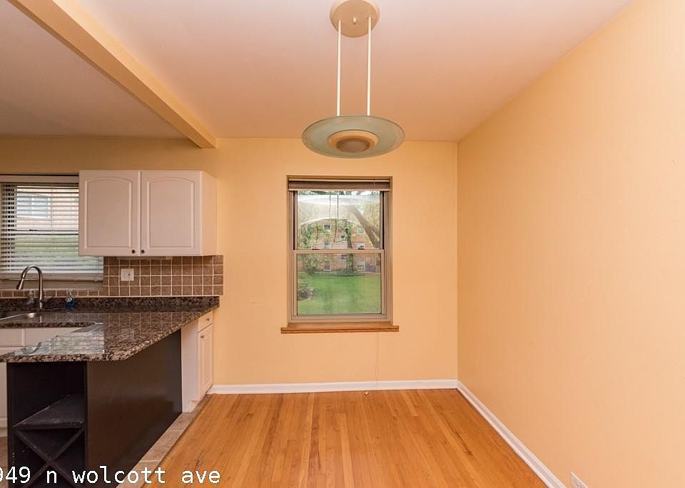 1st image of 4949 N Wolcott Ave #1213