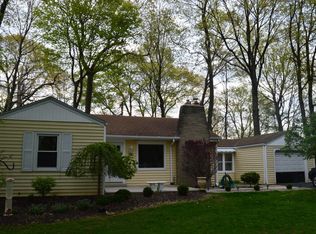 940 Lois Ave, Brookfield, WI 53045