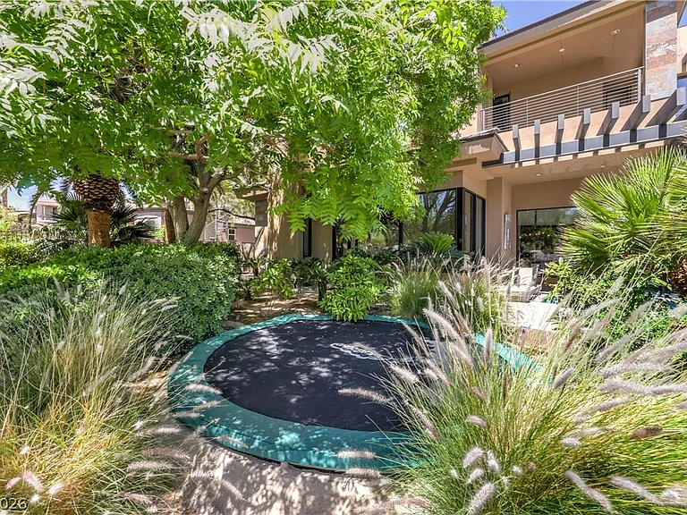 1501 Foothills Village Dr — Photo 78