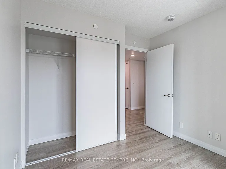 2152 Lawrence Ave E #608 — Photo 22