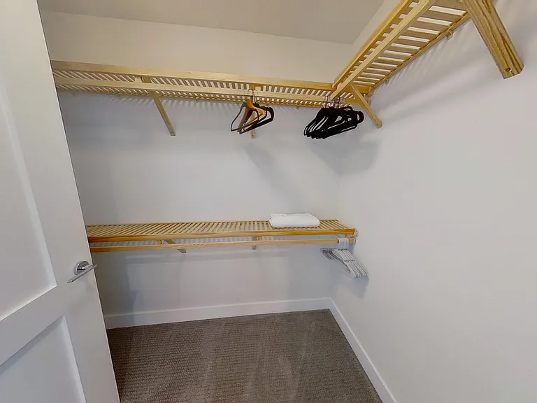 Signature Place — Photo 142
