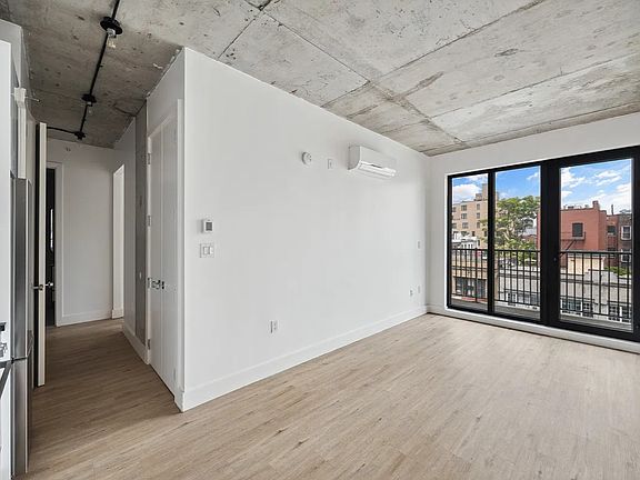 4th image of 815 Flatbush Ave APT 508