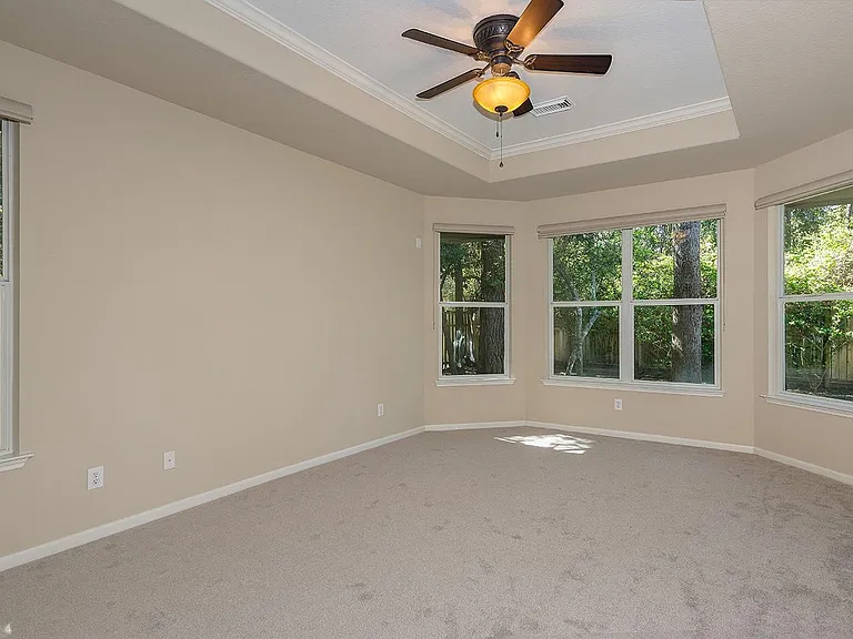 54 S Longsford Cir — Photo 17