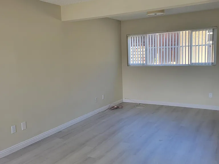 2100 Hermosa Ave #5 — Photo 10