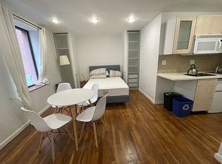 349 W 53rd St #5, New York, NY 10019