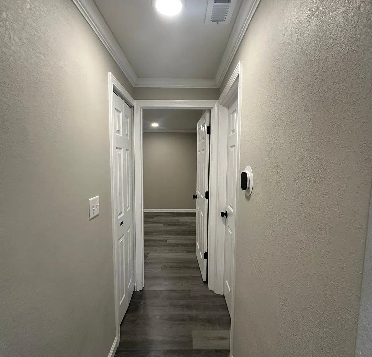 1226 E Maywood Ave — Photo 1