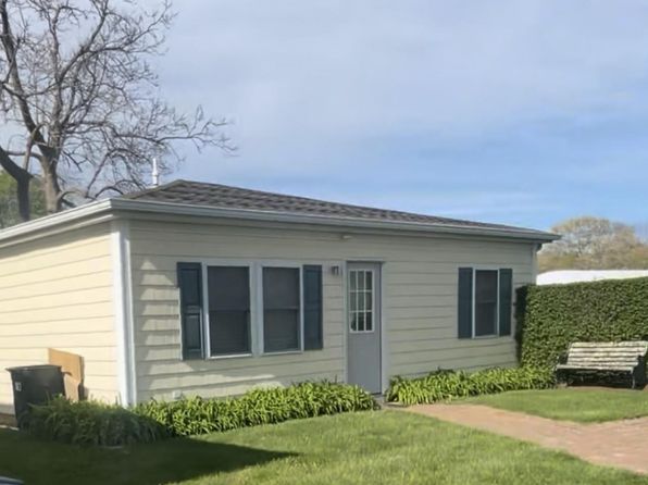 73C E Chichester Ave