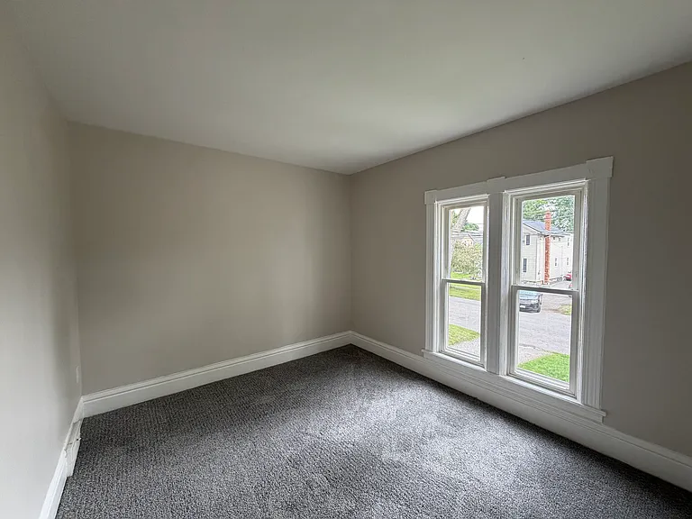 320 Chestnut St #2 — Photo 28