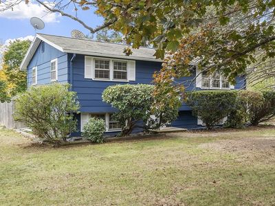 42 Old Bolton Rd, Hudson, MA, 01749