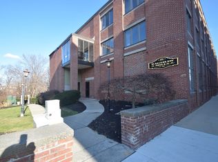 128 Warren St APT 18, Lowell, MA 01852