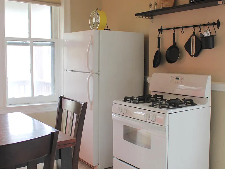 4424 Oakland Ave #2W — Photo 12