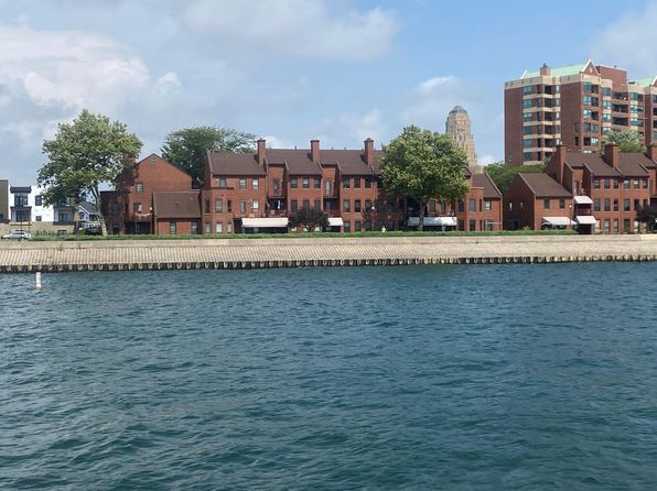 16 Marina Park S #16