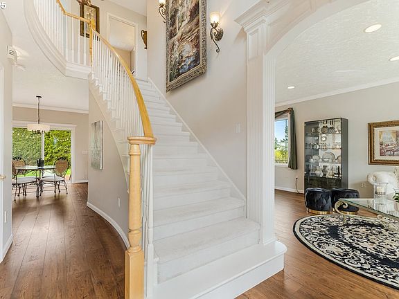 3rd image of 5711 SE Vista Ct